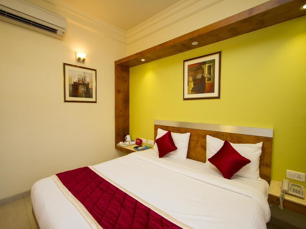 העיר בנגלור Oyo Rooms Indiranagar 100 Ft Road מראה חיצוני תמונה